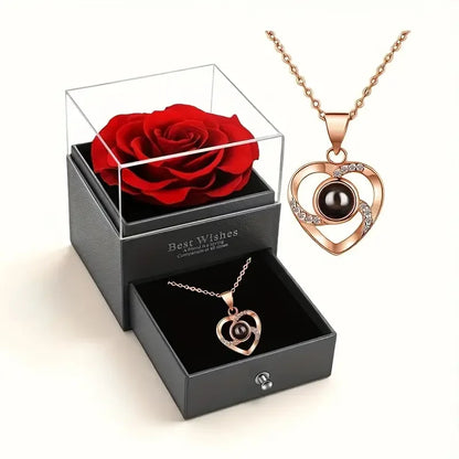 Boîte Cadeau Rose Rouge Éternelle avec Collier Cœur Doré