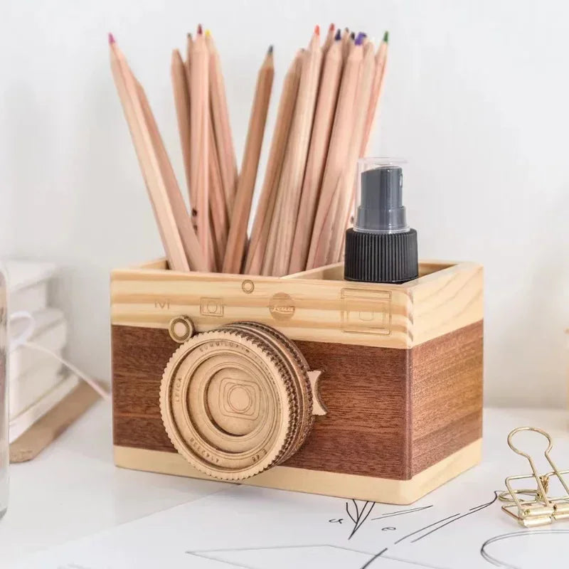 Porte-Crayon en Bois Forme Appareil Photo