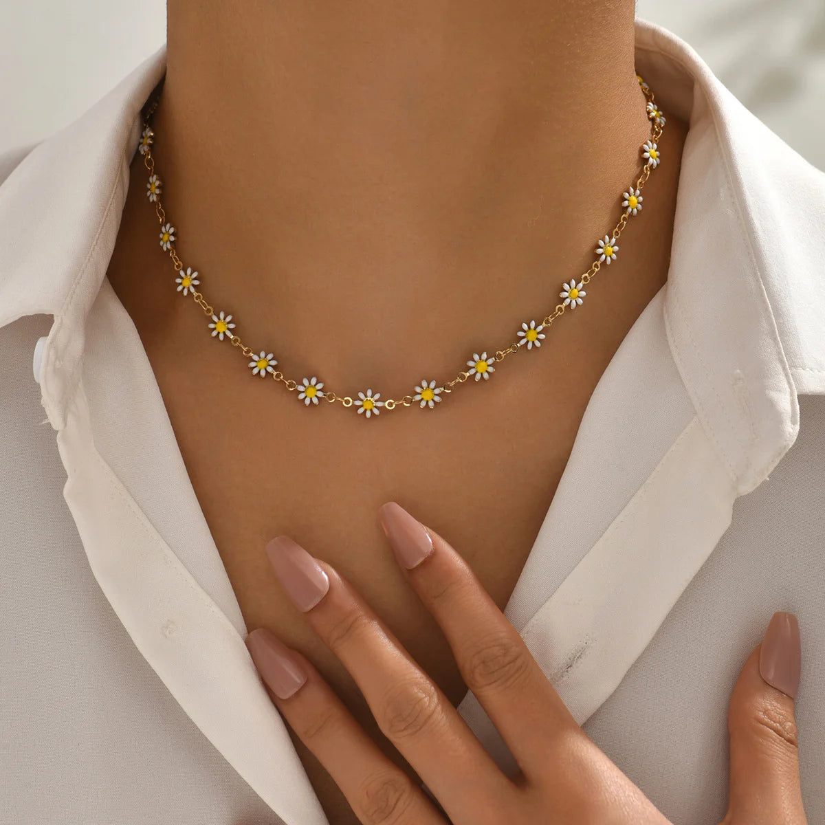 Collier Fleurs Charmantes Pour Femmes